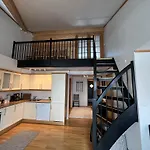 Dom wakacyjny Stylish And Spacious In The Heart Of *