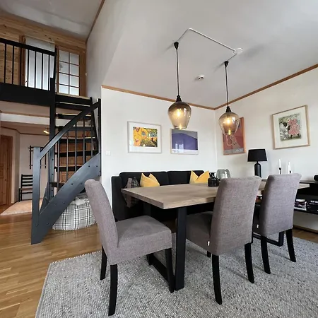 Stylish And Spacious In The Heart Of *