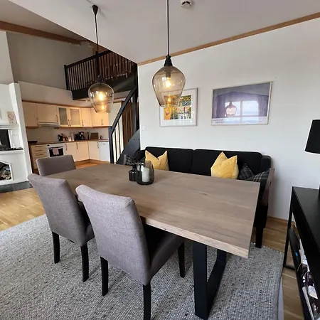 Stylish And Spacious In The Heart Of